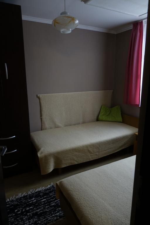 Mesteri Apartman Eksteriør billede