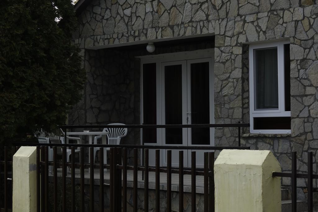 Mesteri Apartman Eksteriør billede